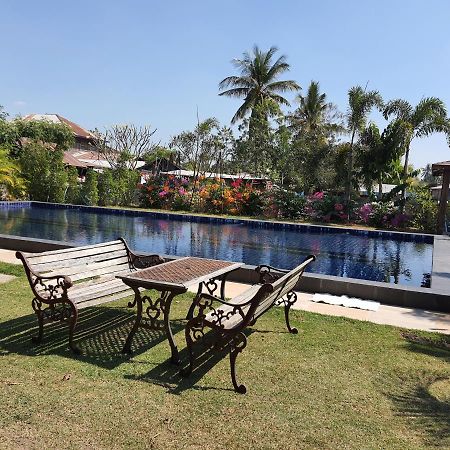 Nadee Resort Udon Thani Eksteriør billede