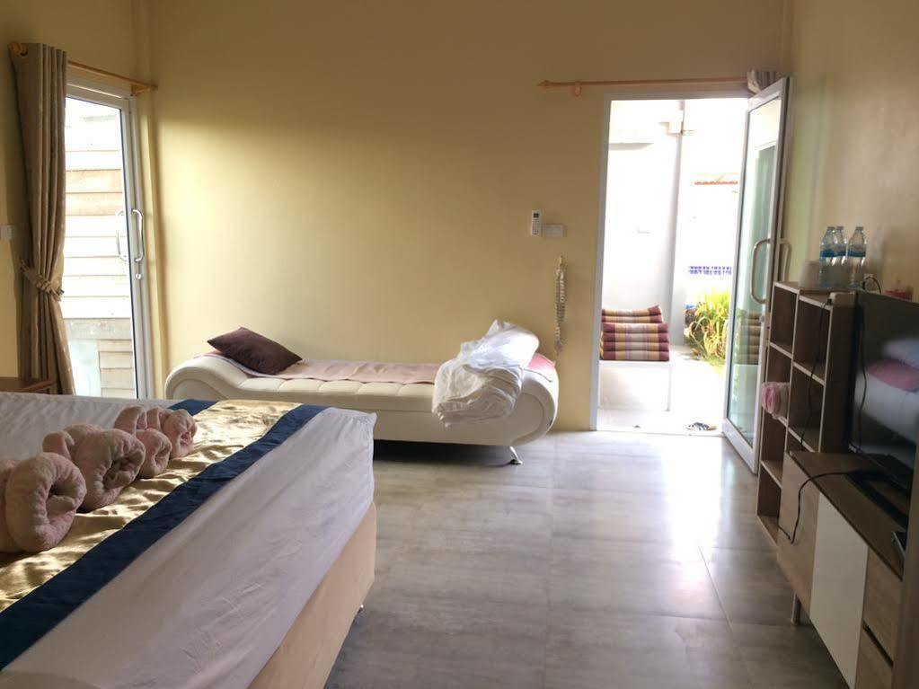 Nadee Resort Udon Thani Eksteriør billede
