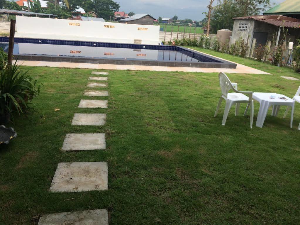 Nadee Resort Udon Thani Eksteriør billede