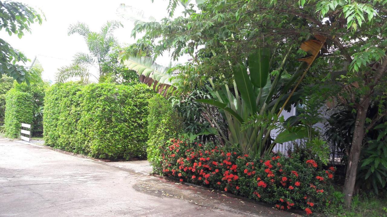 Nadee Resort Udon Thani Eksteriør billede